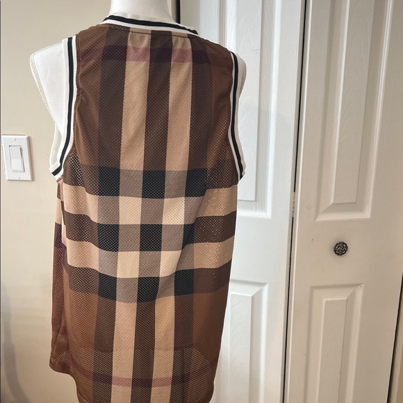 Burberry Brown and Cream Checkered Top - Picture 13 of 13